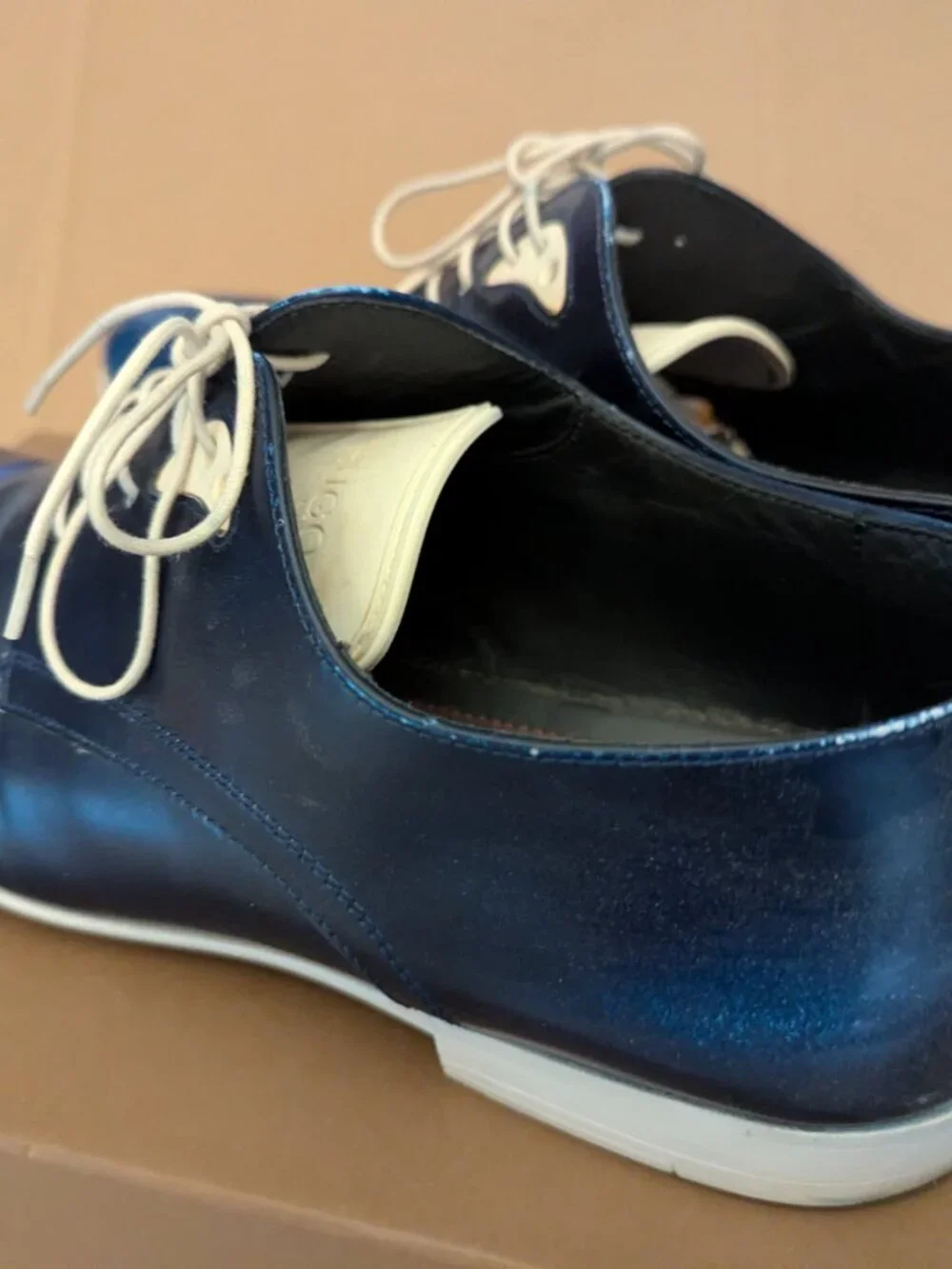 HUGO BOSS Mens Blue Leather Dress Shoes Size 9 